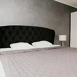 Apartment Vesiroos Apartment - Free Parking *