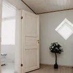 Vesiroos Apartment - Free Parking Parnu