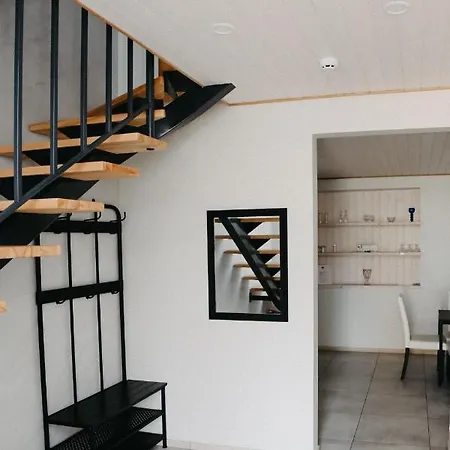 Vesiroos - Free Parking *