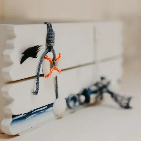 Vesiroos - Free Parking