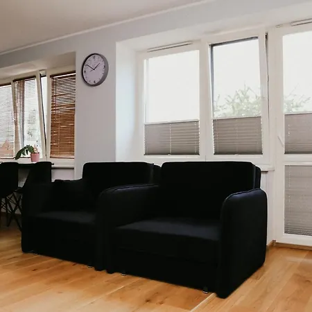 Vesiroos - Free Parking * 派尔努