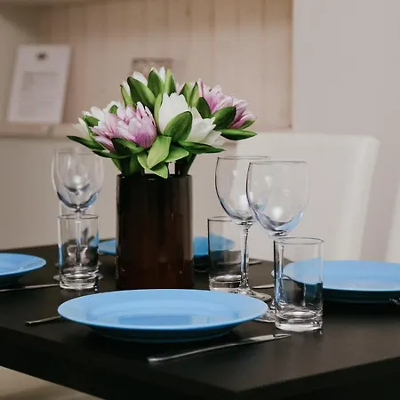 Vesiroos - Free Parking