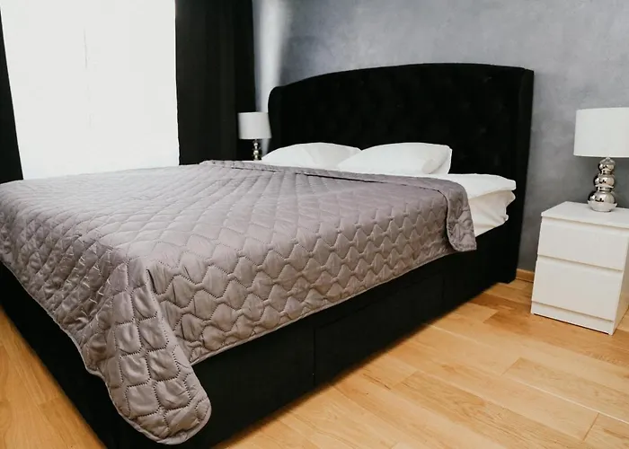 Vesiroos - Free Parking Παρνού